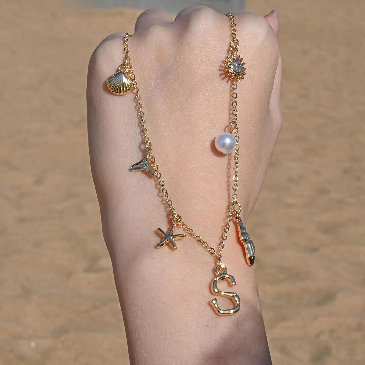 Charm Necklace for Women Shell Starfish necklace 18K Gold Plated Womens Charm Necklace Ocean Jewelry Name Necklace Personalized Initial Necklaces for Women Trendy Jewelry
