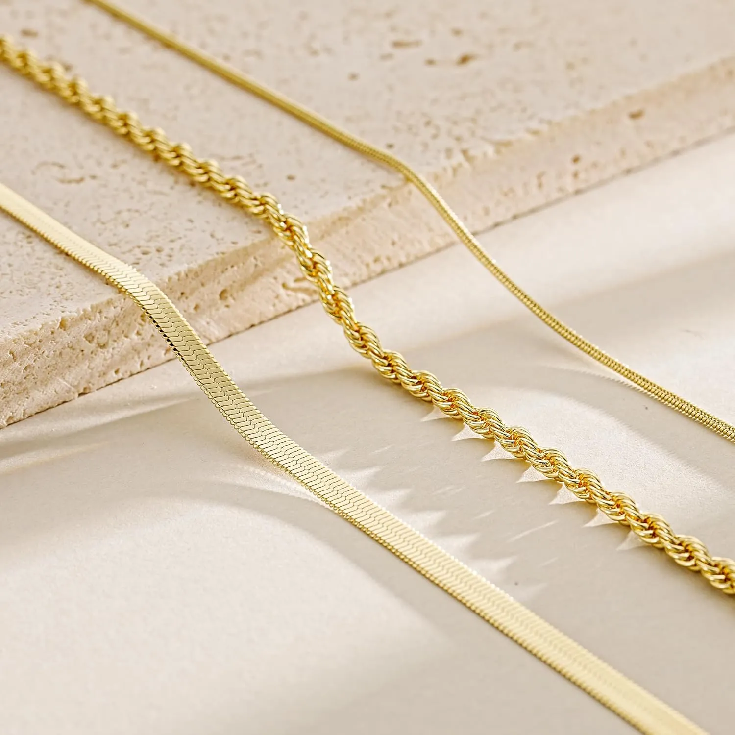 Layered Gold Necklaces for Women,14K Gold Plated Dainty Stackable Stack Choker Necklaces for Women Trendy Layering Pendant Chain Necklace Set Gold Jewelry for Women Gifts