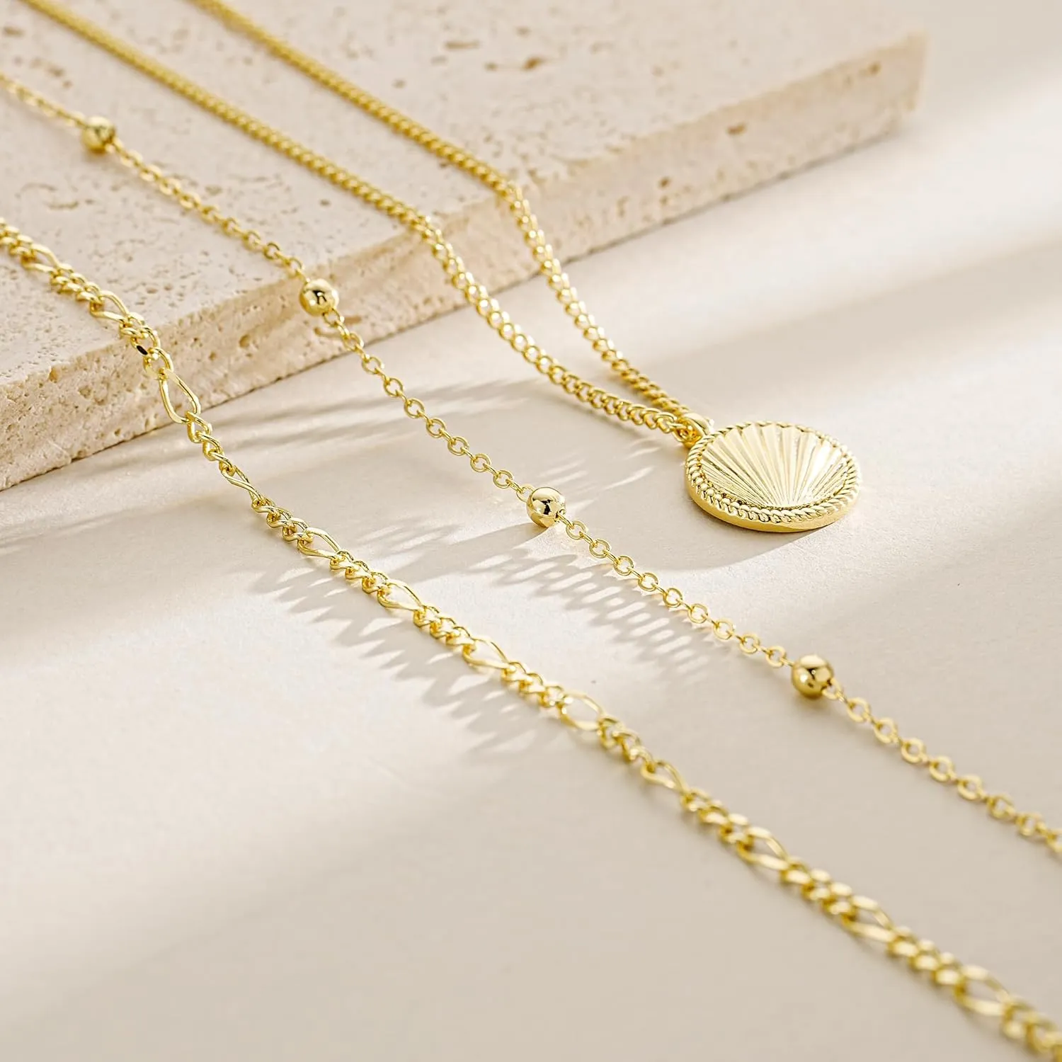 Layered Gold Necklaces for Women,14K Gold Plated Dainty Stackable Stack Choker Necklaces for Women Trendy Layering Pendant Chain Necklace Set Gold Jewelry for Women Gifts