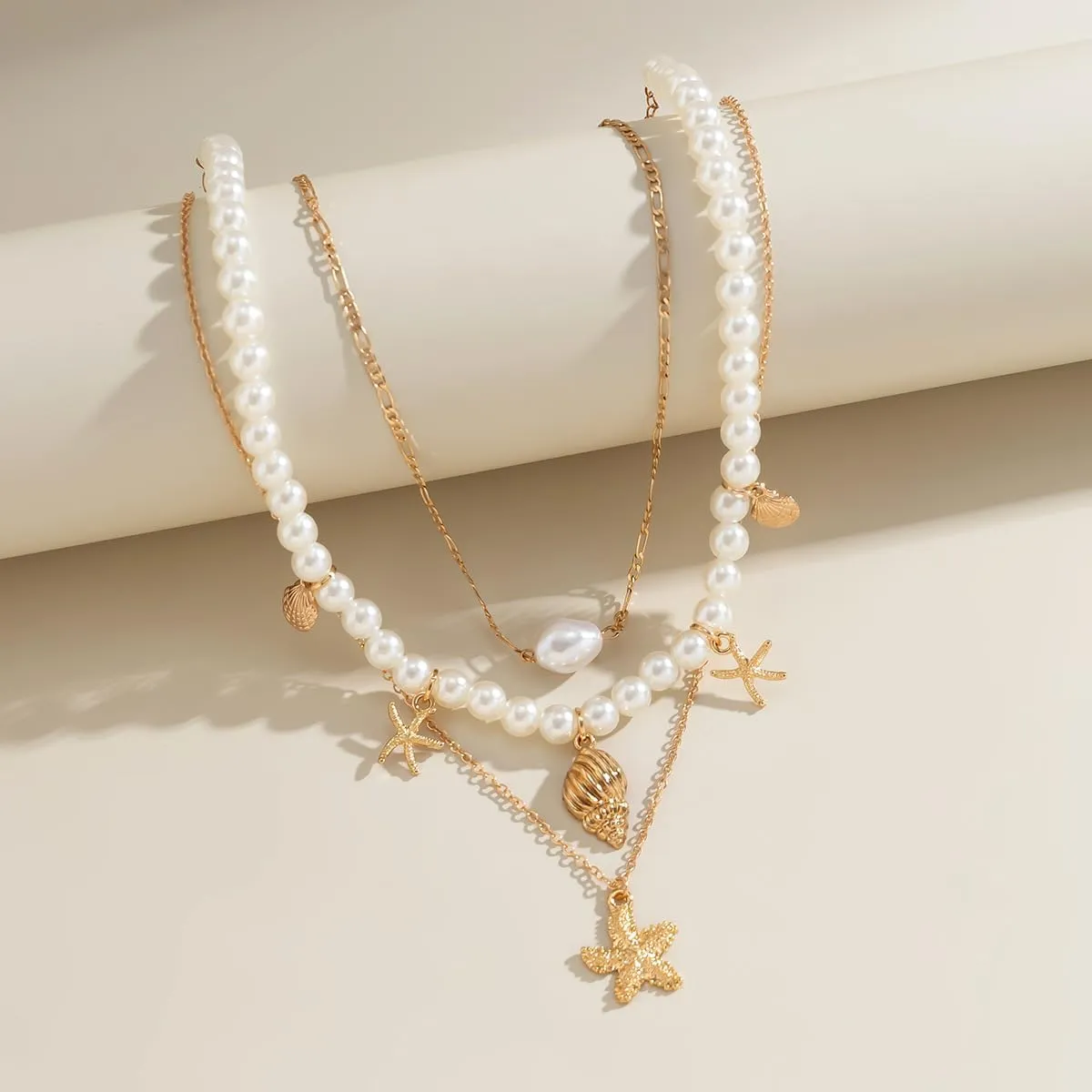 Layered Pearl Starfish Shell Beach Necklaces for Women Bohemian Summer Gold Starfish Puka Conch Seashell Surfer Beach Beaded Choker Necklaces Ocean Jewelry