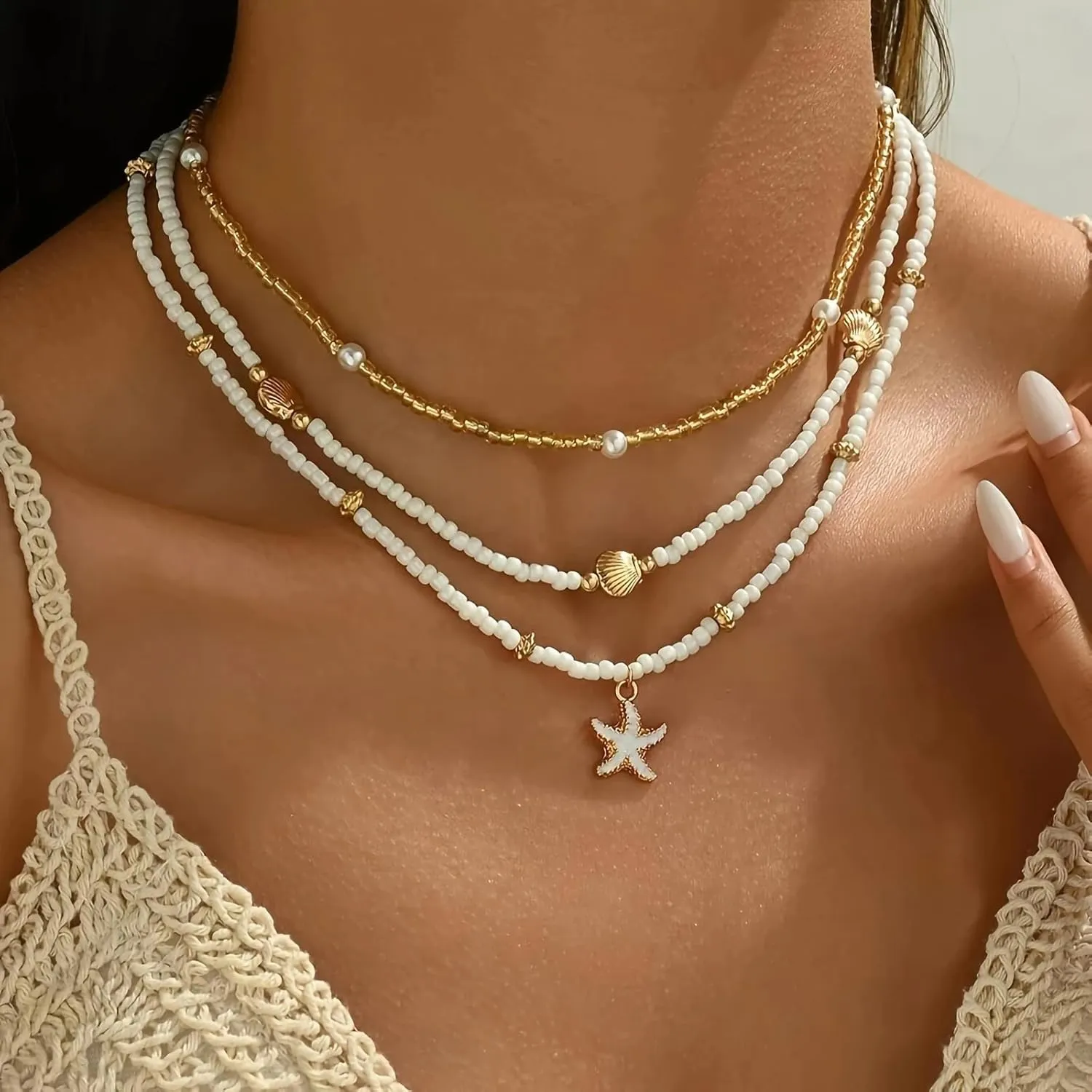 Nackiy Handmade Sea Shell Necklace for Women Summer Adjustable Natural Shell Collar Necklace (Beige Braided Rope)