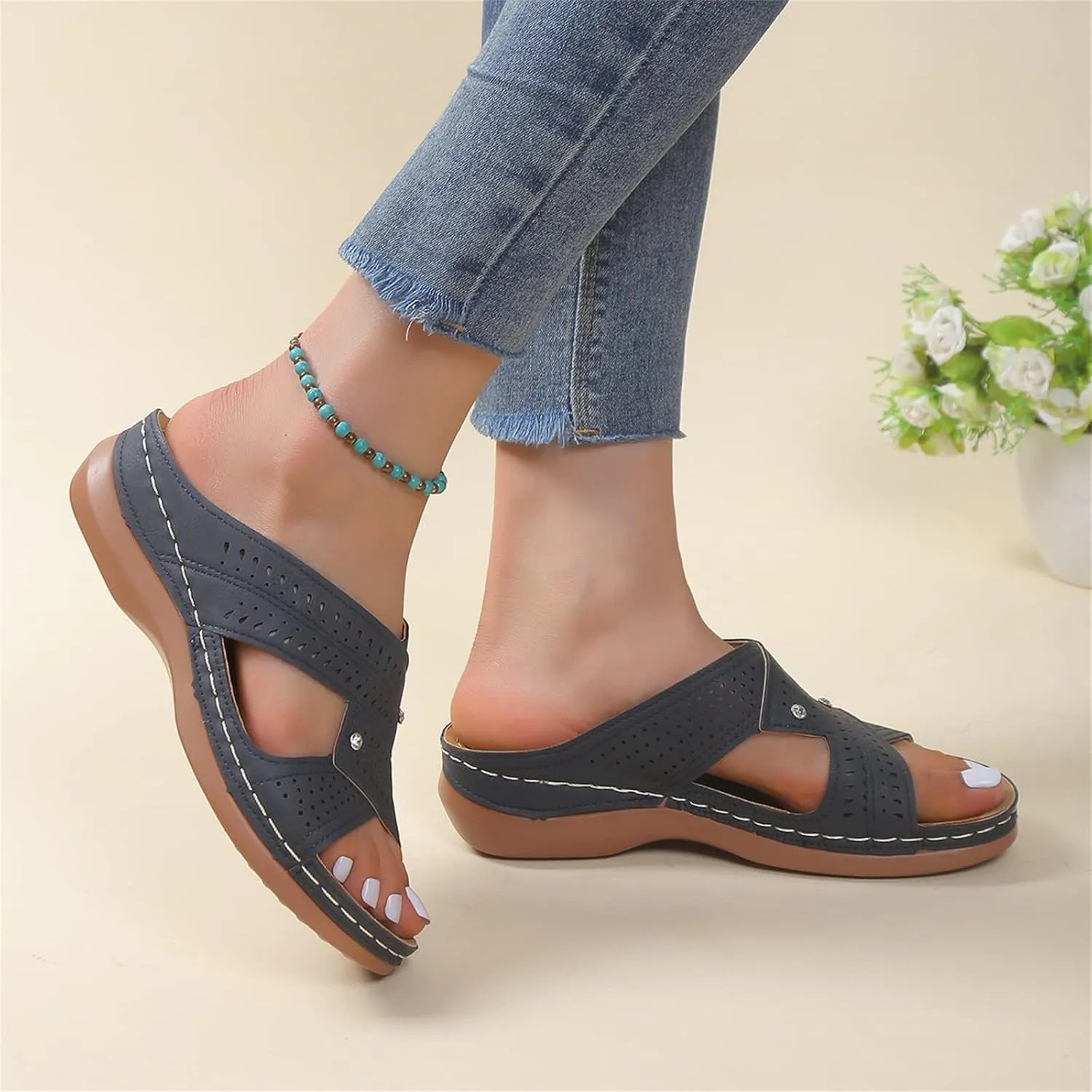 Orthotic Slippers for Plantar Fasciitis Open Toe Comfort Sandals with Arch Support Dressy Casual Summer Shoes Wide Width Wedge Sandals Comfortable Beach Shoes Ladies Outdoor Slippers 2025 Fashion