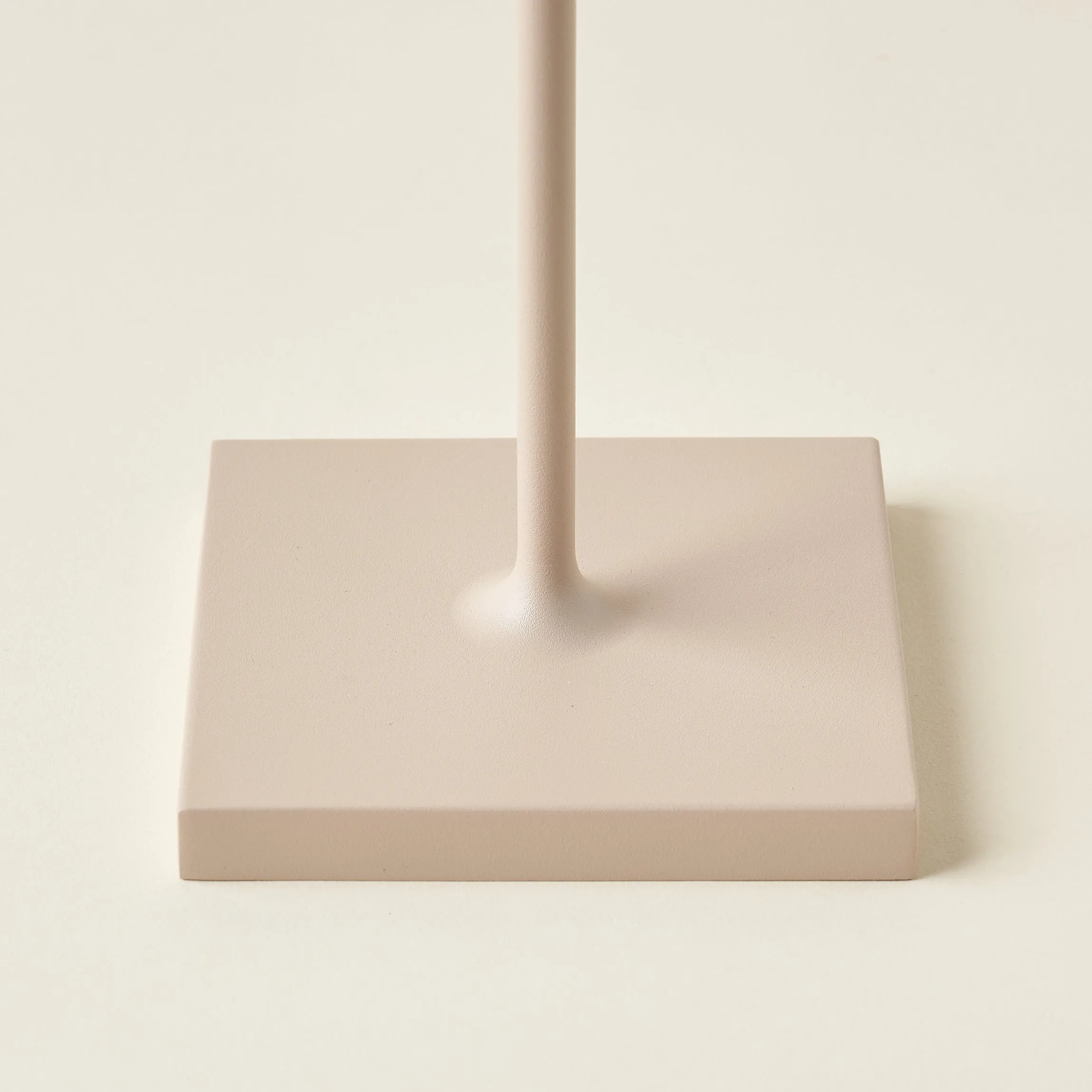 Poldina Pro Table Lamp