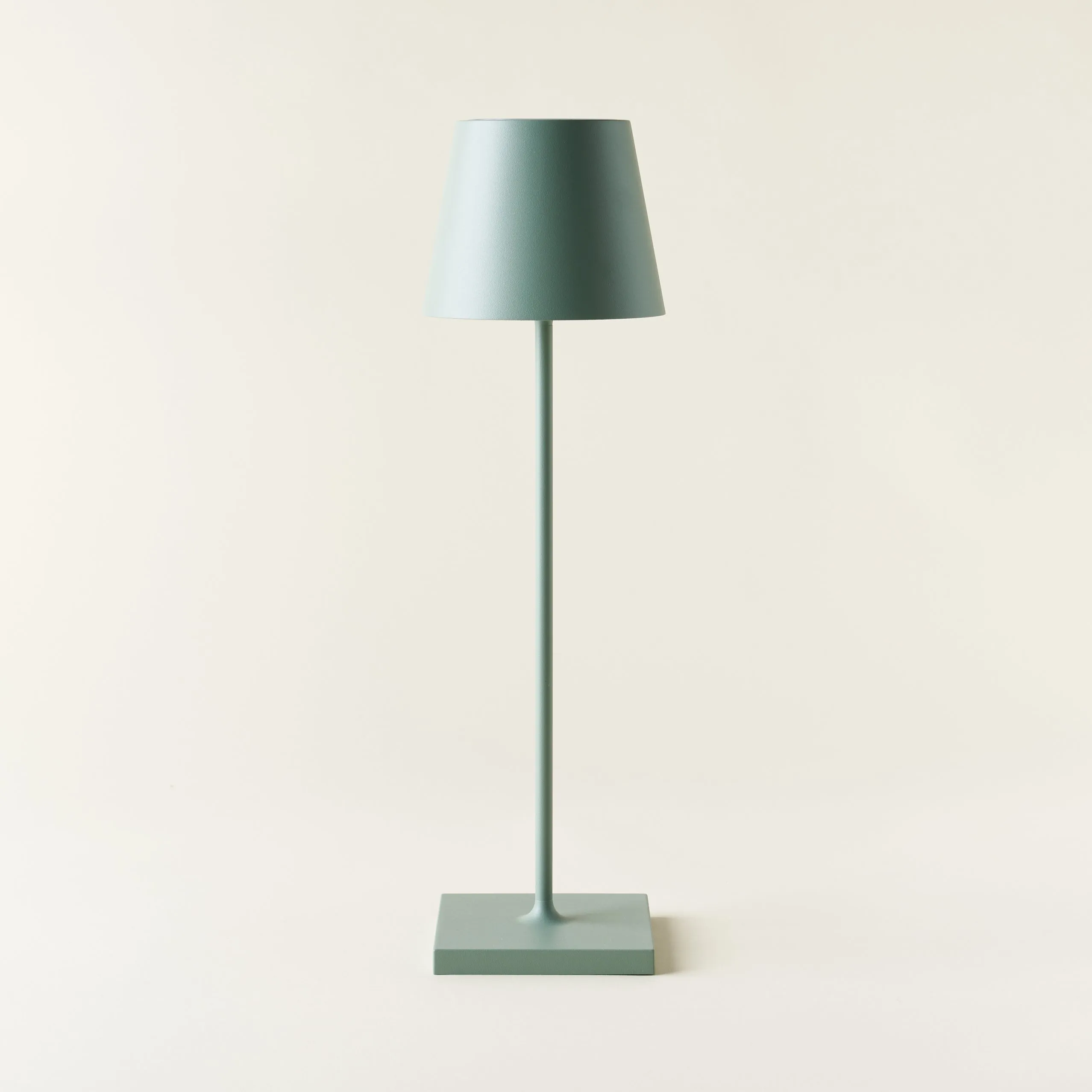Poldina Pro Table Lamp