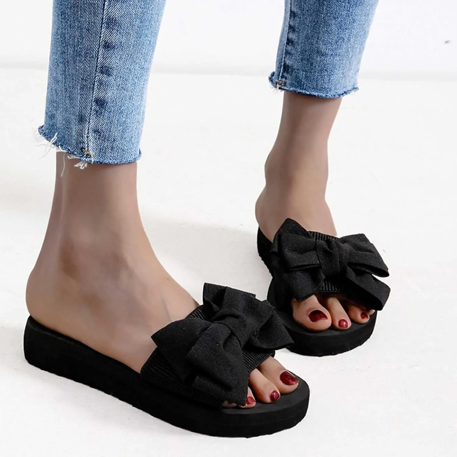 Womens Cute Bowknot Sandals Summer Slip on Lounge Slippers Comfort Flat Slides 2025 New Sandal Beach Shoes