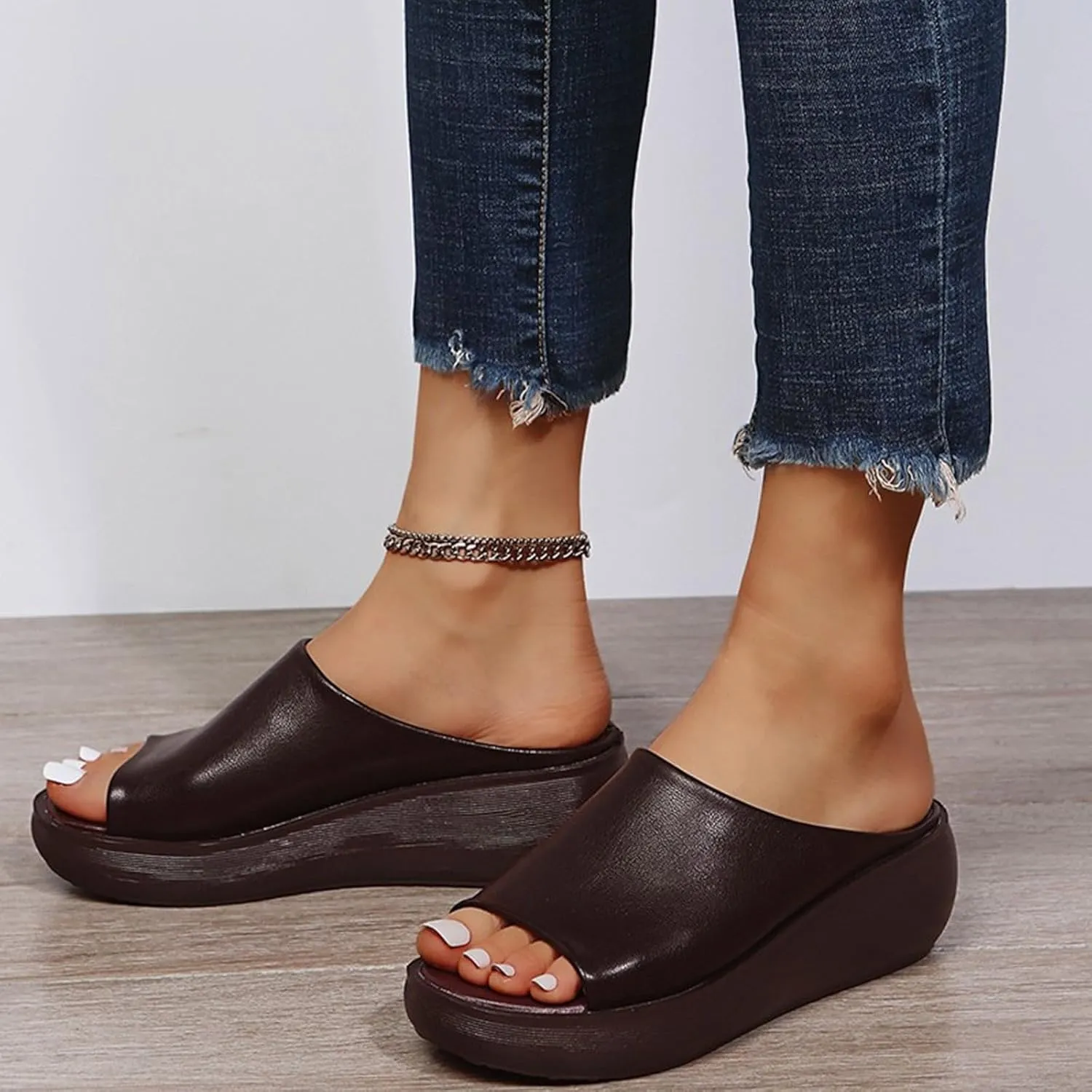 Womens Slip On Sandals Comfortable Non-Slip Work Shoes Open Toe Platform Slippers Faux Leather Wedge Outdoor Shoes Dressy Summer Sandals with Arch Support Orthotic Sandal Beach Walking Shoe Casual